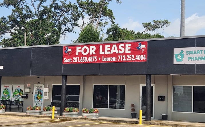 Pictures of Office property located at 305 Fm 517 Road East, Dickinson, TX 77539 for lease - image #1