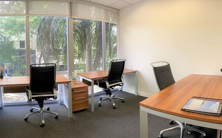 Pictures of Office property located at 308, Miami, FL 33131 for lease - image #1