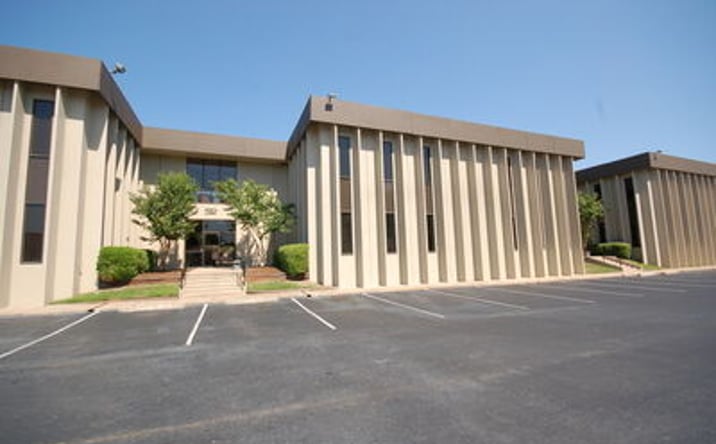 Pictures of Office property located at 1800 Buckner St, Shreveport, LA 71101 for lease - image #1