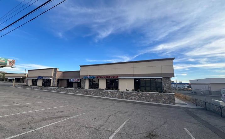 Pictures of Retail, Office property located at 6955 N Mesa St, El Paso, TX 79912 for lease - image #1