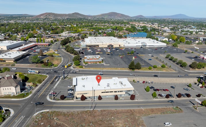 Pictures of Office property located at 830 N Columbia Center Blvd, Kennewick, WA 99336 for lease - image #1