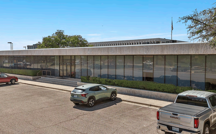 Pictures of Office, Land property located at 1512 Lake Air Dr, Waco, TX 76710 for lease - image #1