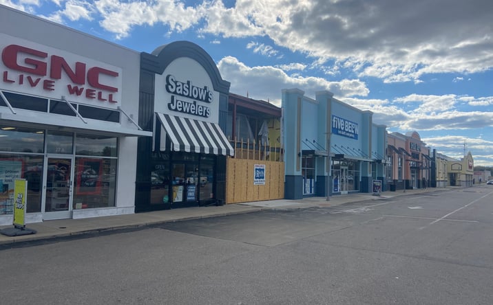 Pictures of Retail property located at 1409 W Ehringhaus St, Elizabeth City, NC 27909 for lease - image #1