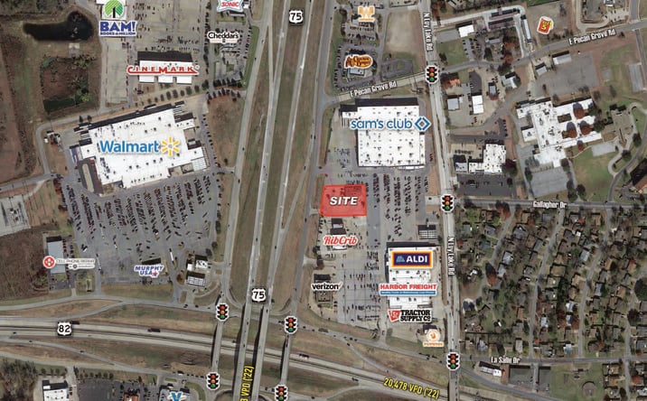 Pictures of Retail property located at 3301 N US Hwy 75, Anna, TX 75409 for lease - image #1