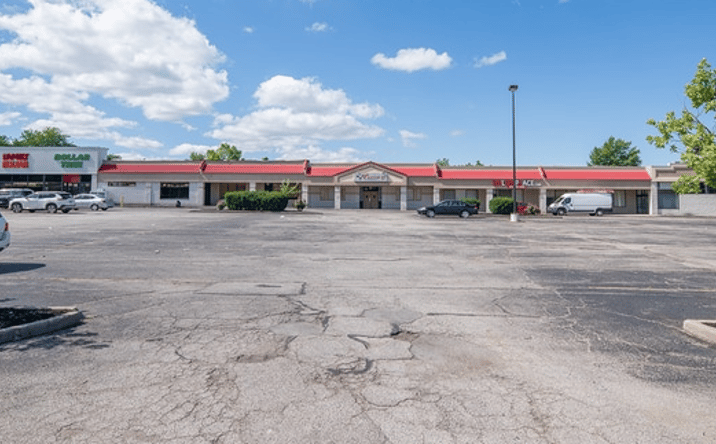 Pictures of Retail property located at 1510 E 191st St, Euclid, OH 44117 for lease - image #1