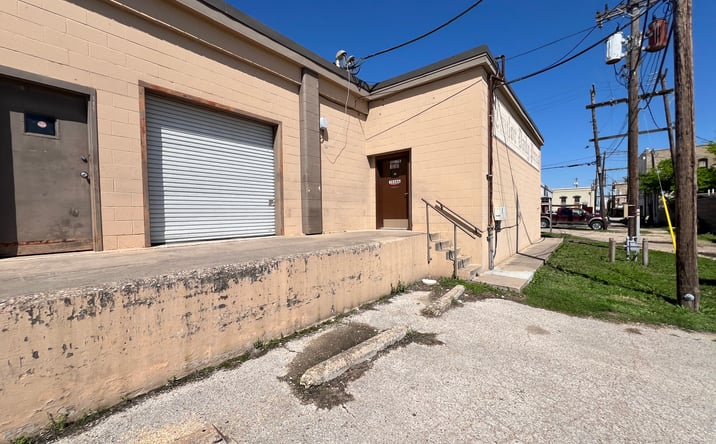 Pictures of Industrial property located at 211 E 3rd St, Taylor, TX 76574 for lease - image #1