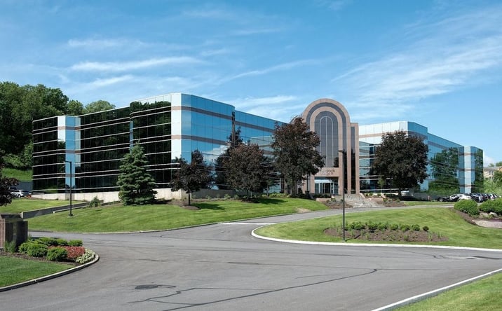 Pictures of Office property located at 6450-6480 Rockside Woods South, Independence, OH 44131 for lease - image #1