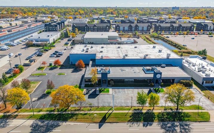 Pictures of Industrial property located at 190-194 E Maple, Troy, MI 48083 for lease - image #1
