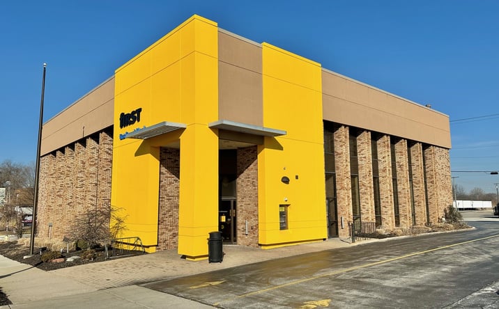 Pictures of Office property located at 2611 Highway Ave, Highland, IN 46322 for lease - image #1
