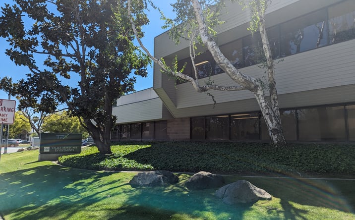Pictures of Office property located at 5100 California Ave, Bakersfield, CA 93309 for lease - image #1
