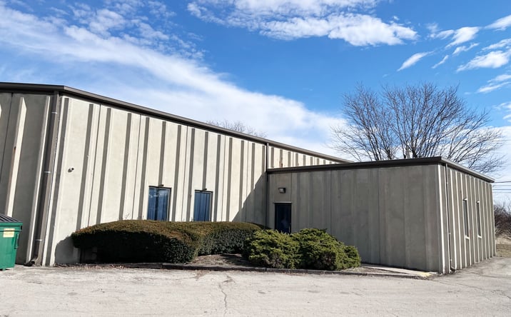 Pictures of Industrial property located at 4160 Roberts Rd, Columbus, OH 43228 for lease - image #1