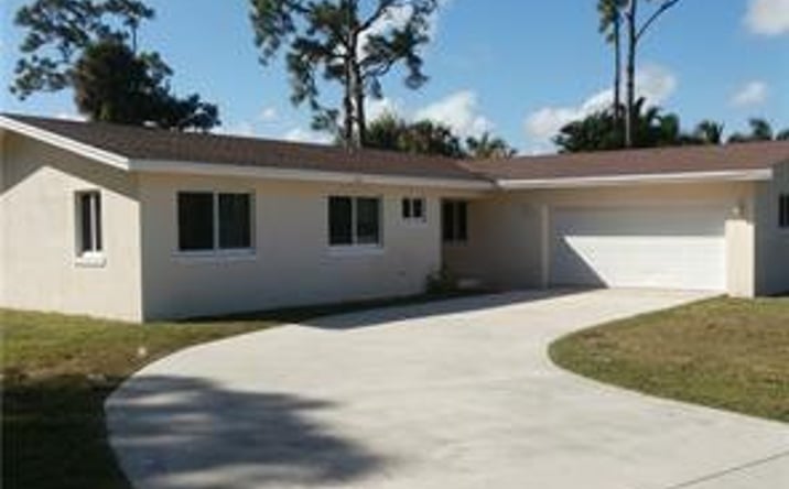 Pictures of Office, Industrial, Special Purpose property located at 3421 Helena Drive, Lake Worth, FL 33461 for lease - image #1