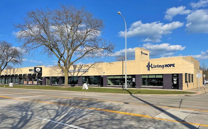 Pictures of Retail, Office property located at 24000 - 24090 Harper Ave, St. Clair Shores, MI 48080 for lease - image #1