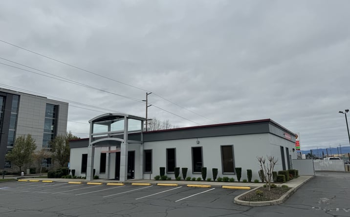 Pictures of Office property located at 590 Union Ave, Grants Pass, OR 97527 for lease - image #1