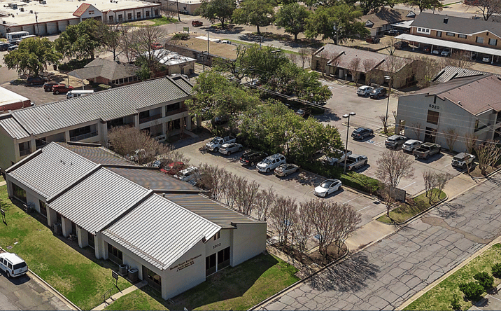 Pictures of Office, Land property located at 5002-5020 Lakeland Cir, Waco, TX 76710 for lease - image #1