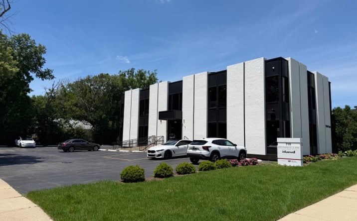 Pictures of Office property located at 710 N York Rd, Hinsdale, IL 60521 for lease - image #1