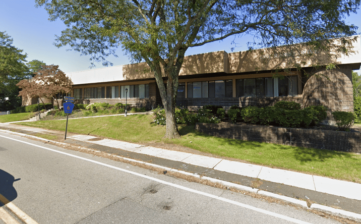 Pictures of Office property located at 1 Rabro Dr, Hauppauge, NY 11788 for lease - image #1