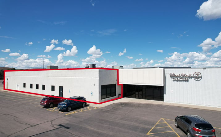 Pictures of Retail, Office property located at 2101 W 41st St, Sioux Falls, SD 57105 for lease - image #1