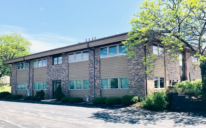 Pictures of Office property located at 1285 Sunnyridge Rd, Pewaukee, WI 53072 for lease - image #1
