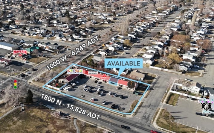 Pictures of Retail property located at 928 W 1800 N, Clinton, UT 84015 for lease - image #1