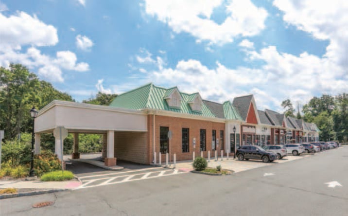 Pictures of Retail property located at 111 Main St, East Brunswick, NJ 08816-4716 for lease - image #1