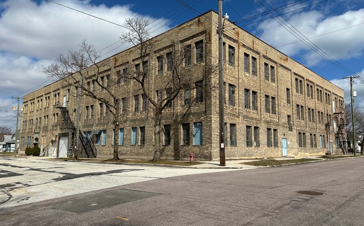 Pictures of Office, Industrial property located at 1133 S 16th St, Manitowoc, WI 54220 for lease - image #1