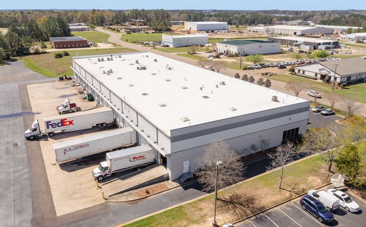 Pictures of Retail, Industrial property located at 110 Metroplex Boulevard, Pearl, MS 39208 for lease - image #1