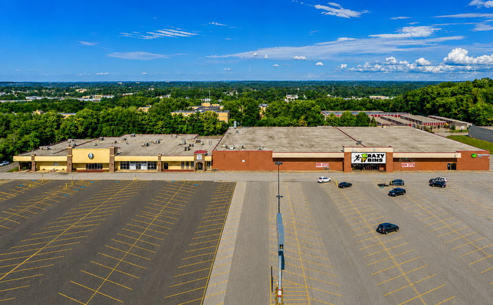 Pictures of Retail, Industrial, Restaurant property located at 1850-1890 Buchholzer Blvd, Akron, OH 44310 for lease - image #1