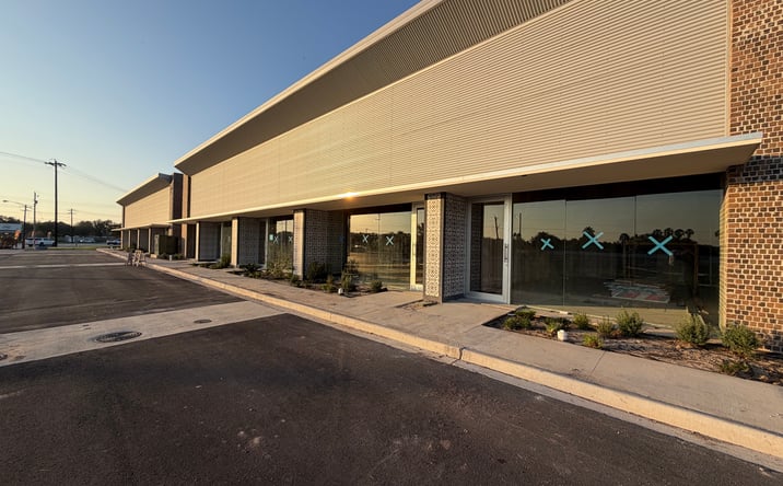 Pictures of Retail, Office, Restaurant property located at 2800 West Trenton Road, Edinburg, TX 78539 for lease - image #1