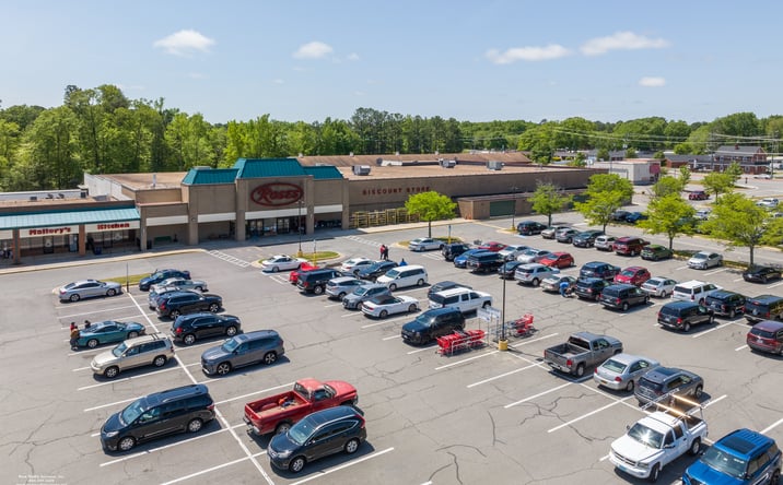 Pictures of Retail, Land, Restaurant property located at 101 Junction Dr, Ashland, VA 23005 for lease - image #1