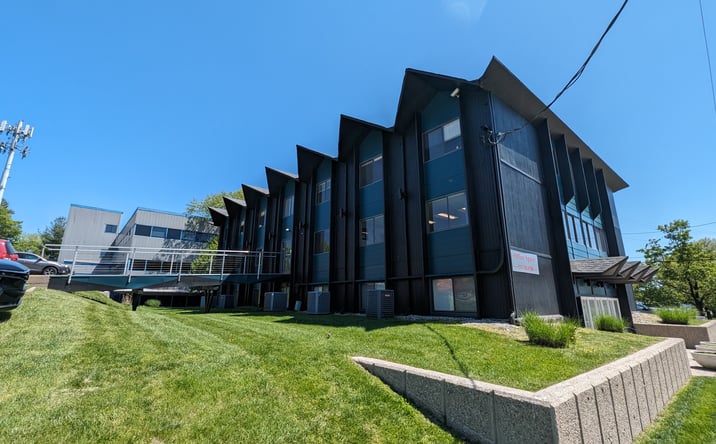 Pictures of Office property located at 4242 Airport Road, Cincinnati, OH 45226 for lease - image #1