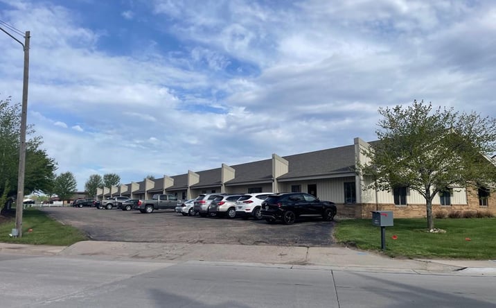 Pictures of Office property located at 2550 Diers Ave, Grand Island, NE 68803 for lease - image #1