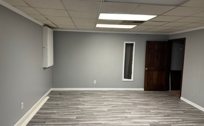Pictures of Retail, Office property located at 600 Park Plaza Dr, Owensboro, KY 42301 for lease - image #1