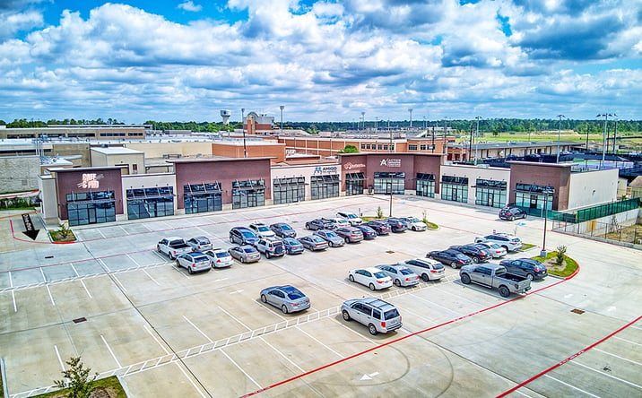 Pictures of Retail property located at 1701 Wilson Rd, Humble, TX 77338 for lease - image #1