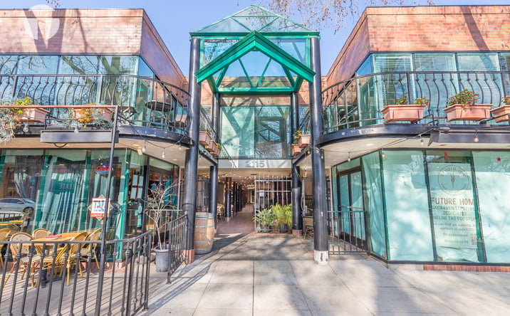 Pictures of Office property located at 2115 J St, Sacramento, CA 95816 for lease - image #1