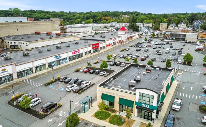 Pictures of Retail property located at 2 Broadway, Methuen, MA 01844 for lease - image #1