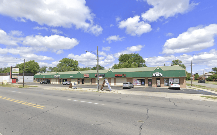 Pictures of Retail property located at 14806 Seven Mile W, Detroit, MI 48235 for lease - image #1
