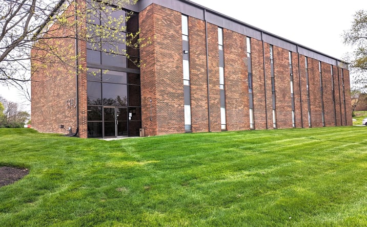 Pictures of Office property located at 5300 E Main Street, Columbus, OH 43213 for lease - image #1