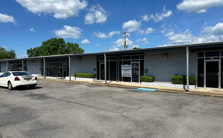 Pictures of Office property located at 2603 Artie St SW, Huntsville, AL 35805 for lease - image #1