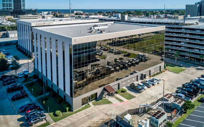 Pictures of Office property located at 3330 W Esplanade Ave, Metairie, LA 70002 for lease - image #1