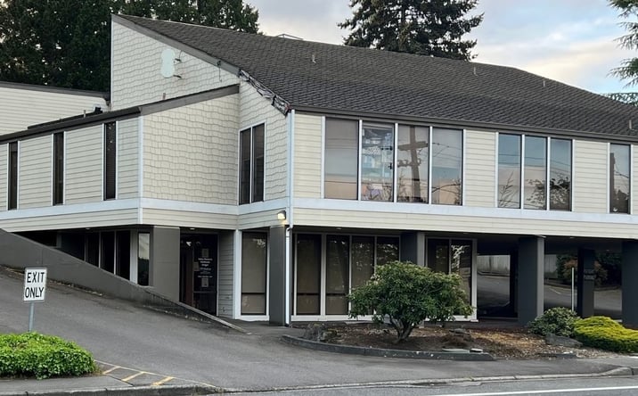 Pictures of Office property located at 17722 Talbot Rd S, Renton, WA 98055 for lease - image #1