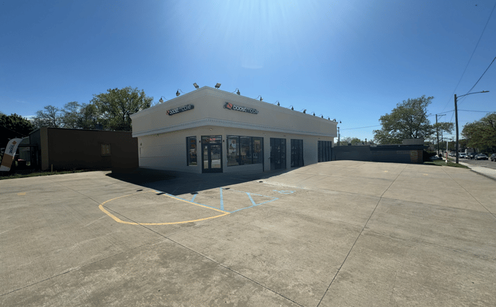 Pictures of Retail property located at 2005 Kalamazoo Ave SE, Grand Rapids, MI 49507 for lease - image #1