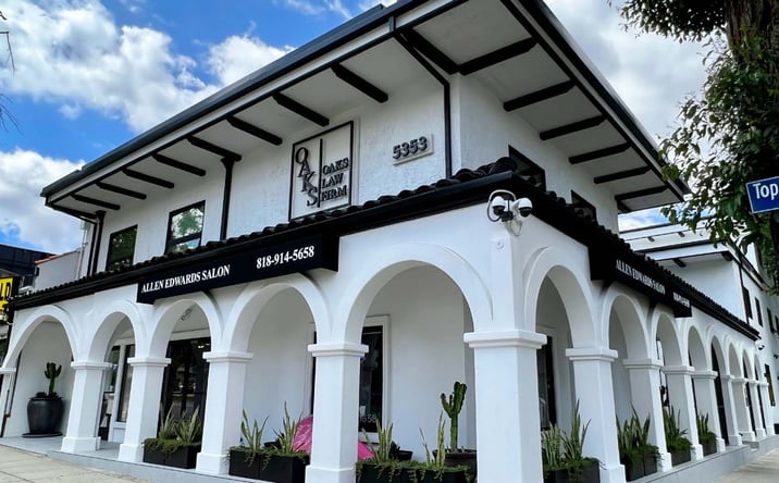 Pictures of Retail, Office property located at 5353 Topanga Canyon Blvd, Woodland Hills, CA 91364 for lease - image #1