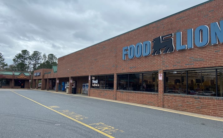 Pictures of Retail property located at 910 Great Bridge Blvd, Chesapeake, VA 23320 for lease - image #1