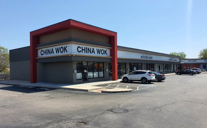 Pictures of Retail, Restaurant property located at 428 Howdershell Rd, Florissant, MO 63031 for lease - image #1