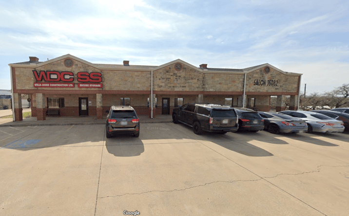Pictures of Retail property located at 1220 E Hwy 199, Springtown, TX 76082 for lease - image #1