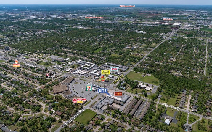 Pictures of Retail property located at 8005 NW 23rd St, Bethany, OK 73008 for lease - image #1
