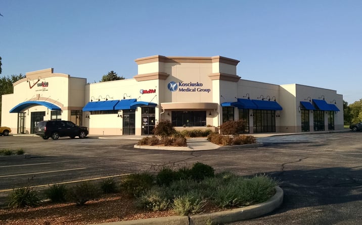 Pictures of Retail, Office, Special Purpose property located at 107 W Pickwick Dr, Syracuse, IN 46567 for lease - image #1