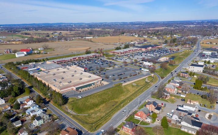Pictures of Retail property located at 2600 Willow Street Pike N, Lancaster, PA 17584 for lease - image #1