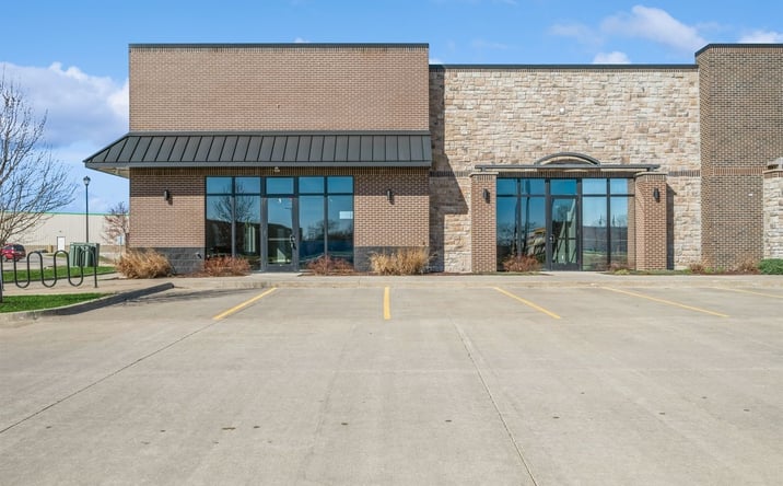 Pictures of Retail property located at 680 Meade Drive, North Liberty, IA 52317 for lease - image #1